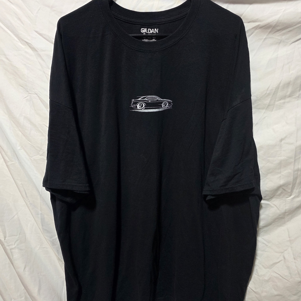 Gildan Black Graphic T-Shirt